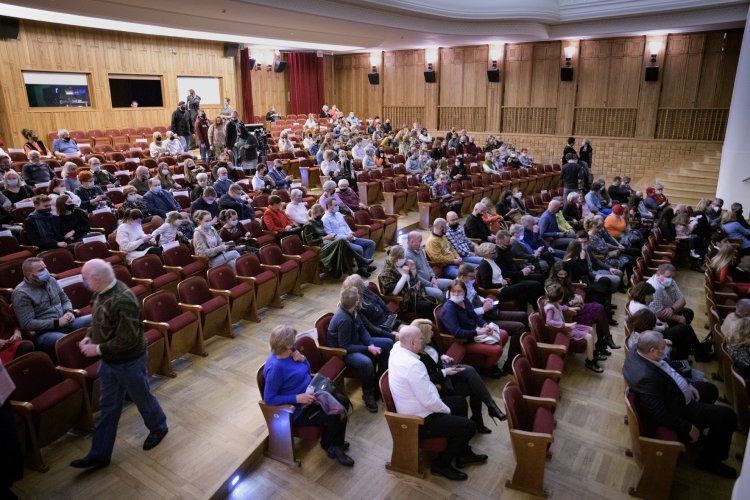 002 - Balkonowe Amory-performance.jpg