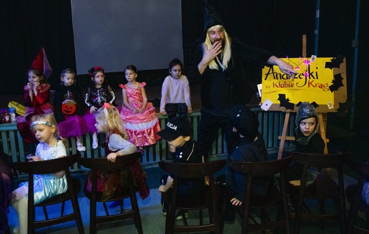 002-Andrzejki Krag.jpg