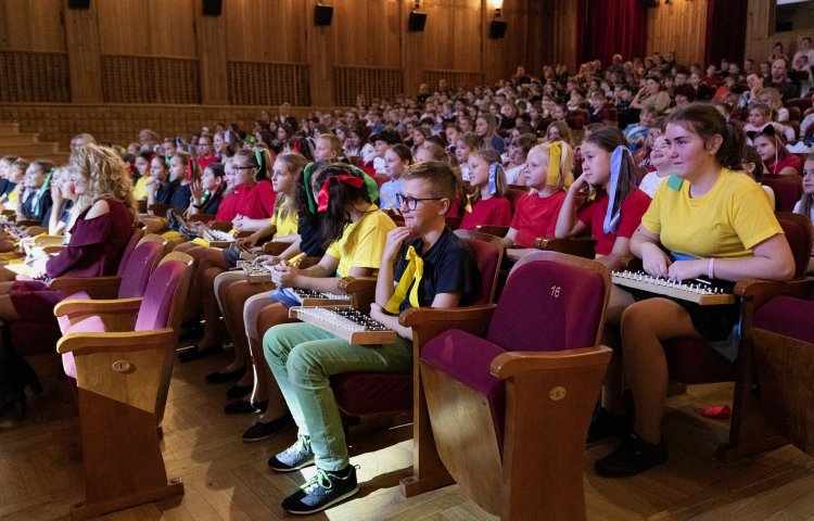 004 - Wcale nie nadęta Orkiestra Dęta.jpg