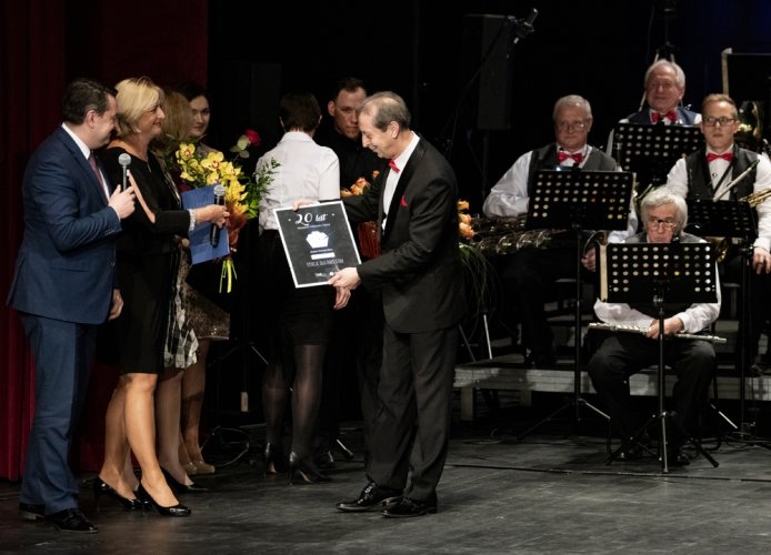 005- MOD - 20-lecie.jpg