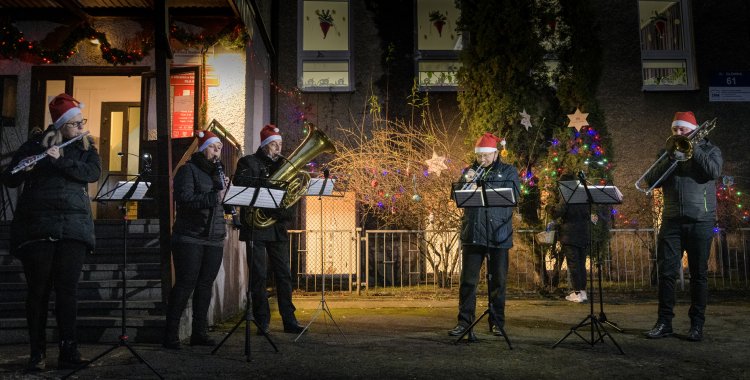 007 - Akcja Świąteczne drzewko-Strzemieszyce Małe.jpg