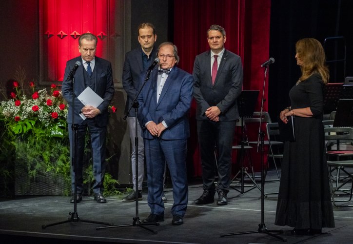 007 - Gala wreczenia nagrod.jpg