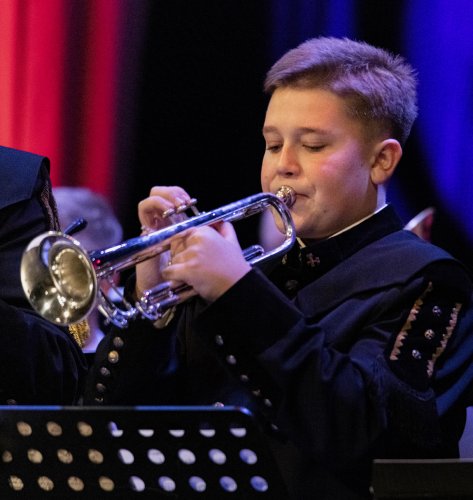 007 - Wcale nie nadęta Orkiestra Dęta.jpg