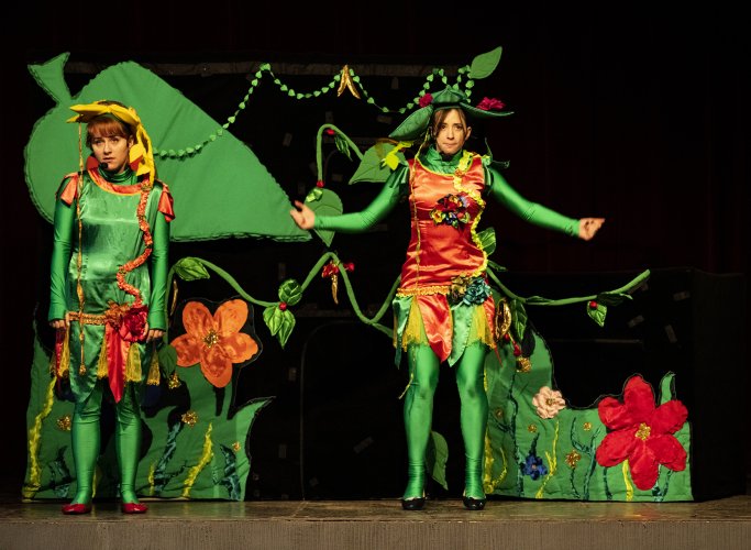 007- Poranki teatralne.jpg