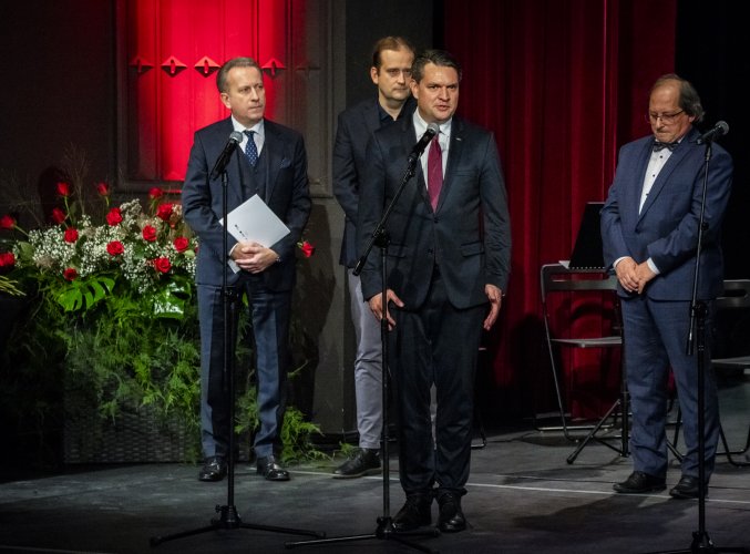 008 - Gala wreczenia nagrod.jpg