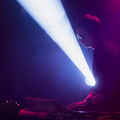 009 - Fair Weather Friends-koncert Piwnica.jpg