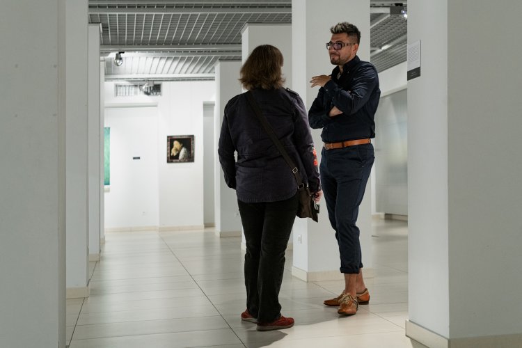 009 - Wystawa Łukasza Zaręby.jpg