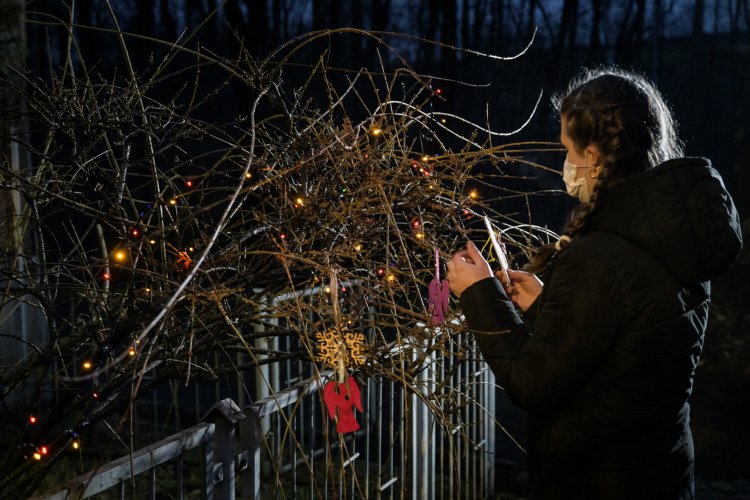 010 - Akcja Świąteczne drzewko-Strzemieszyce Małe.jpg
