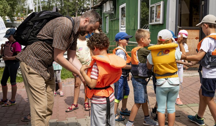 010 - Artystyczne wakacje - żaglówki.jpg