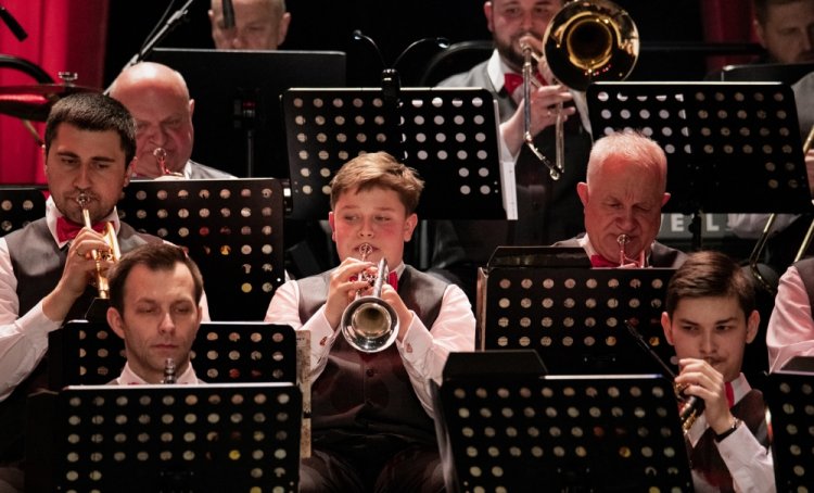 010- MOD - 20-lecie.jpg