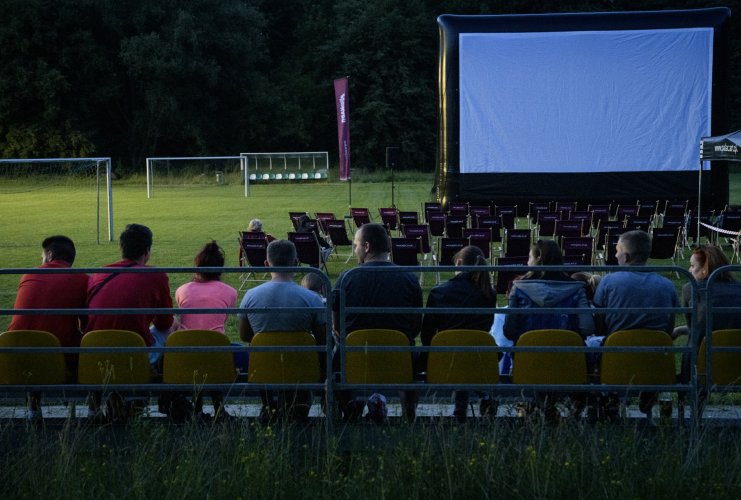 014 - Letnie Kino Plenerowe-Tucznawa.jpg