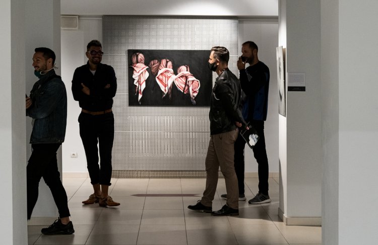 014 - Wystawa Łukasza Zaręby.jpg