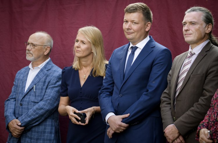 015 - Odsłonięcie muralu Spisaka.jpg