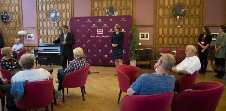 015 - Spotkanie z uczestnikami wystawy o Janie Pawle II.jpg