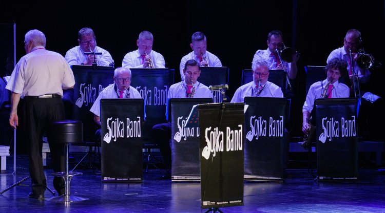 020 - Soyka Band-PKZ.jpg