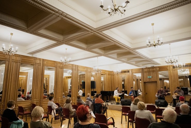 021 - Kameralne czwartki-Nivel.jpg