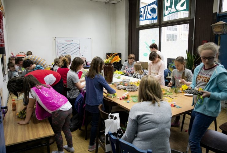 021 - Krąg-Wielkanocne wianki.jpg