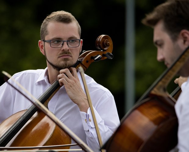 027 - W Zieloną gramy - Cello Maniax — kopia.jpg