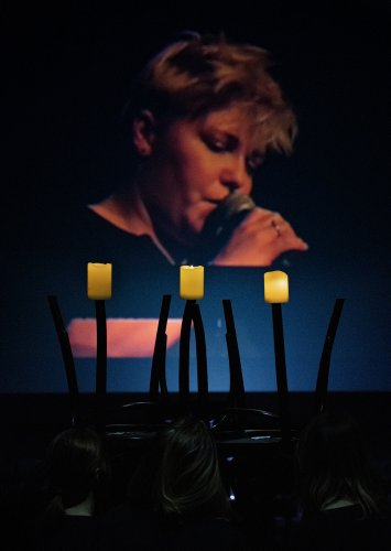 028 - Dom murem podzielony - II odsłona.jpg