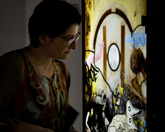 030 - Na starych śmieciach-wernisaż Karoliny Bańki.jpg