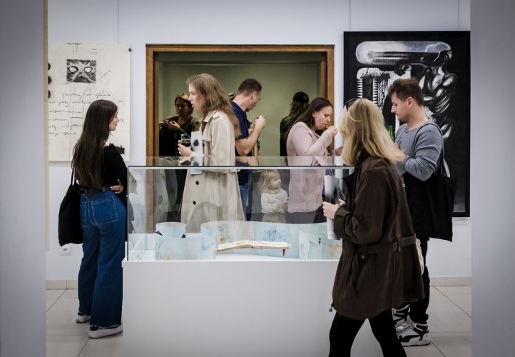 033 - TOPOR-ŁABUZ i STUDENCI.jpg