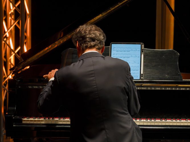 037 - Na urodziny Spisaka Kameralnie.jpg