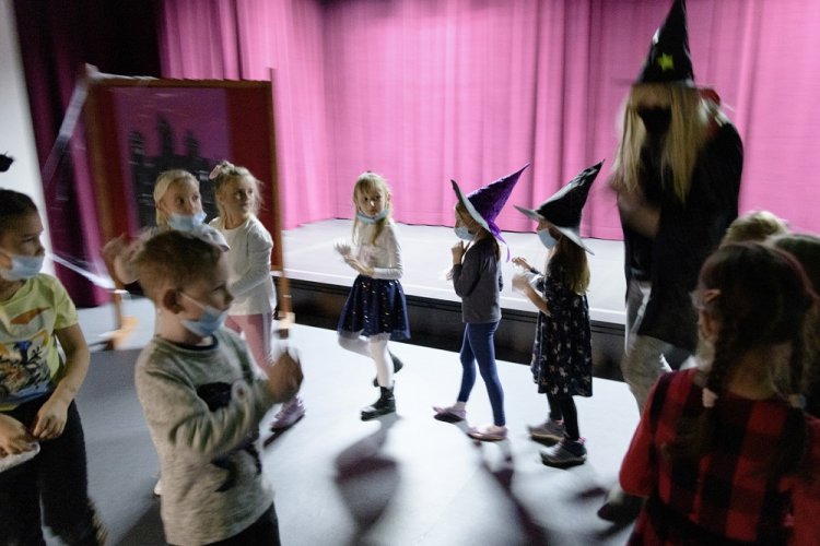 039 - Andrzejki w Klubie Krąg.jpg