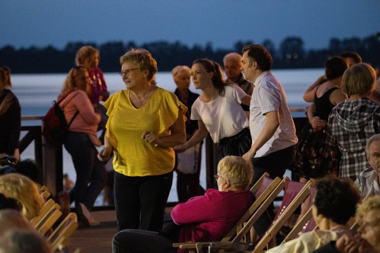 042 - Lazy Swingers Band-Pogoria.jpg