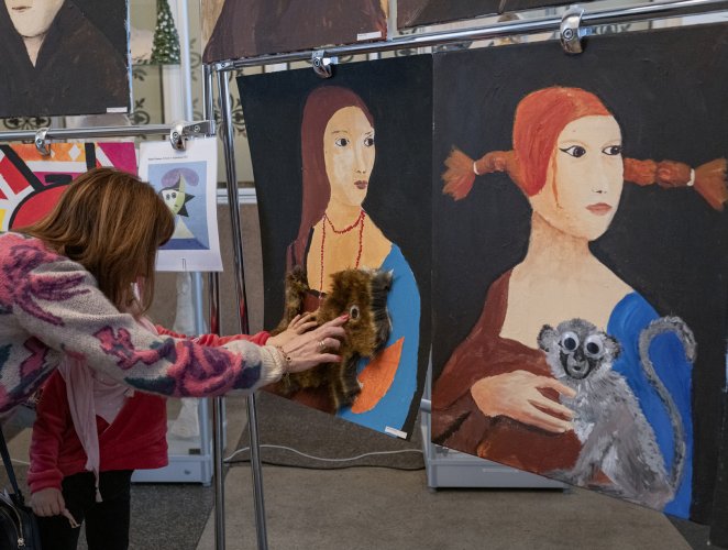 044 - Niedzielne Poranki Teatralne.jpg