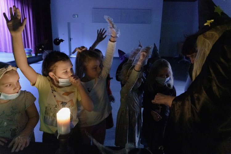 046 - Andrzejki w Klubie Krąg.jpg