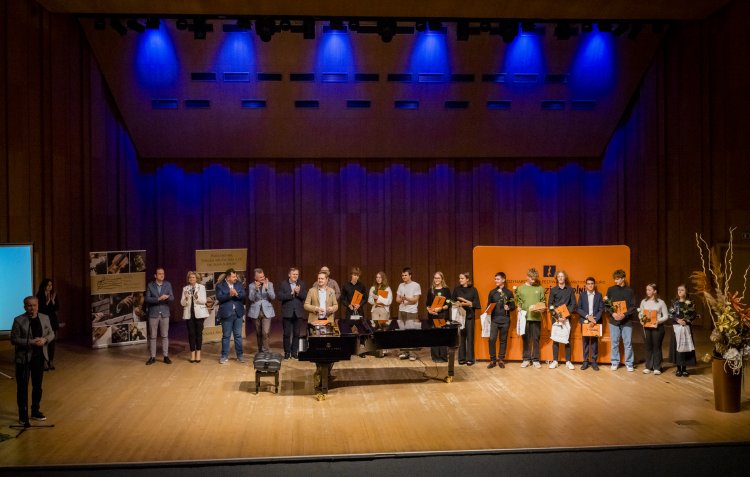 061 - ogłoszenie wynikow i wreczenie nagrod.jpg