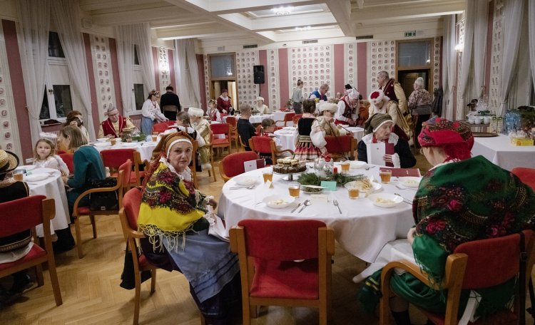 062 - Spotkanie wigilijne Gołowian.jpg