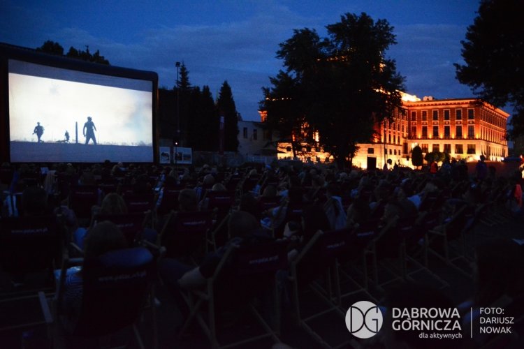 20190706-058-pl-dg-centrum-fpz-defum-letnie-kino-plenerowe.jpg