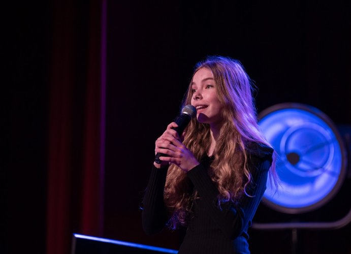 Być kobietą koncert (3).jpg