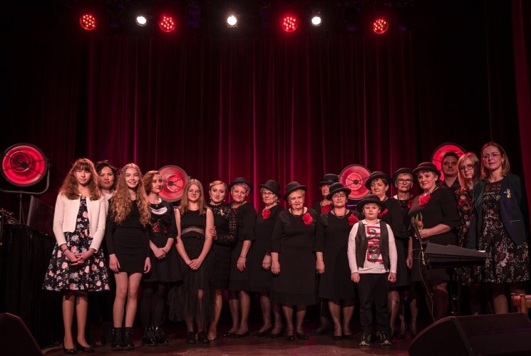 Być kobietą koncert (8).jpg