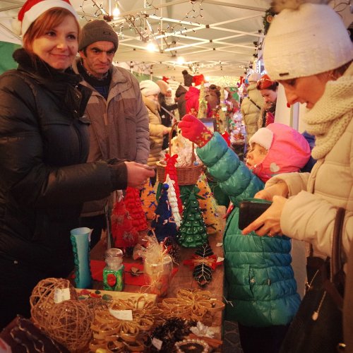 Dąbrowski Kiermasz Świąteczny 2016 (7).jpg