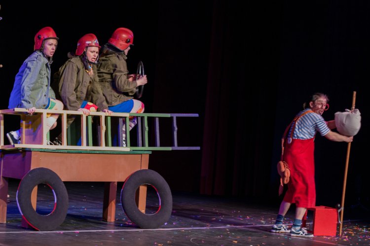 Dzieciaki na wiosne2015 (8).jpg