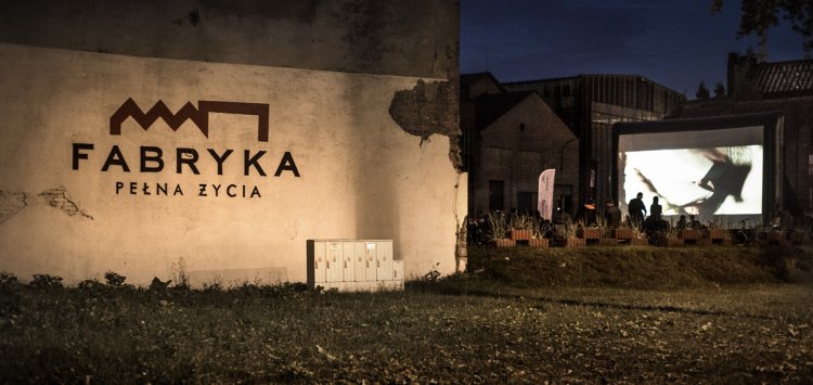 Letnie Kino Plenerowe 15.07.2017 fot. Marek Wesołowski (1).jpg