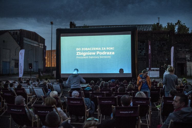 Letnie Kino Plenerowe 15.07.2017 fot. Marek Wesołowski (7).jpg