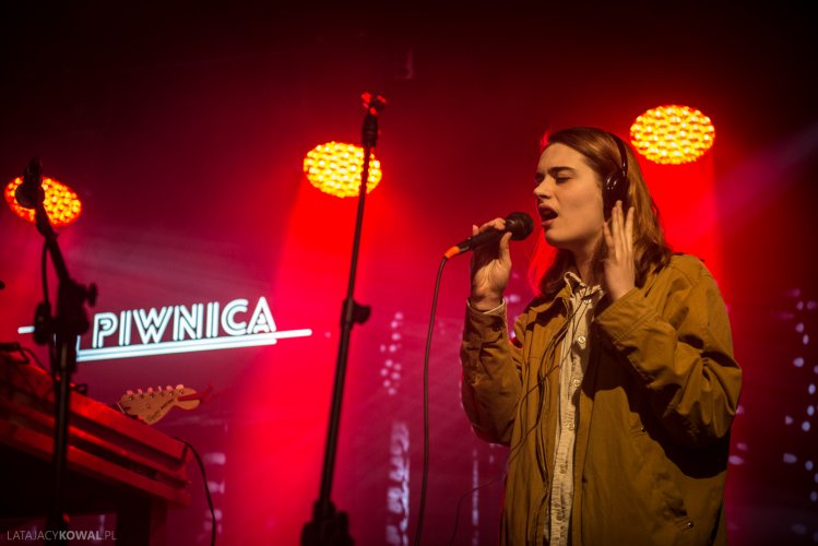 Piwnica Colas Seals (16).jpg