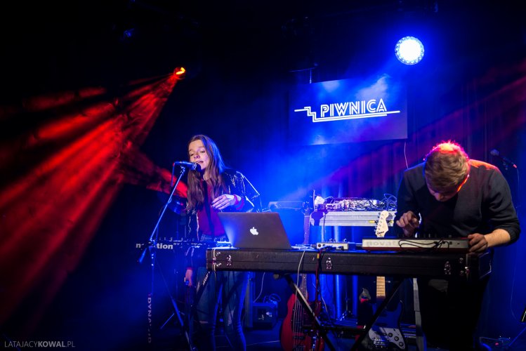 Piwnica Colas Seals (7).jpg