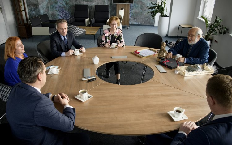 Podziękowanie profesorowi (9).jpg