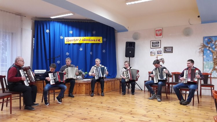 akordeon okr (11).jpg