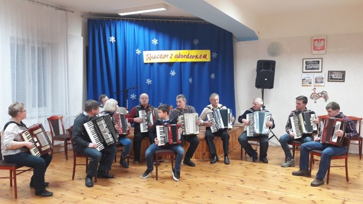 akordeon okr (5).jpg