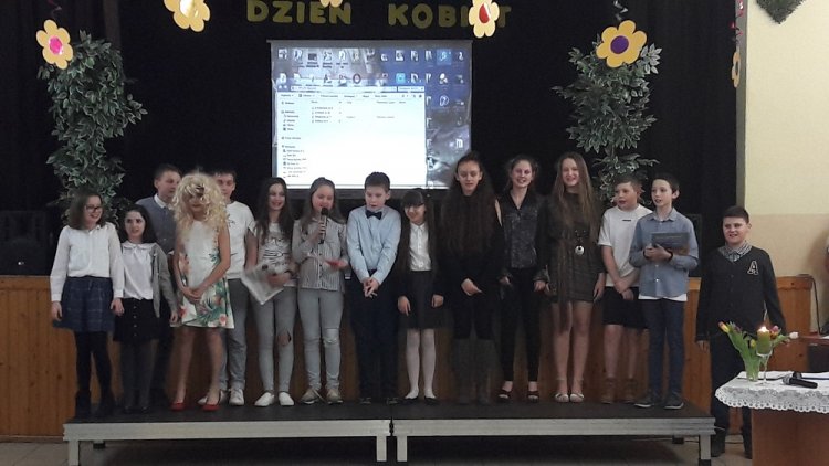 dzień kobiet 2017 (16).jpg