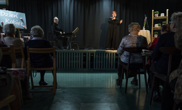 dzień kobiet 2017 (4).jpg