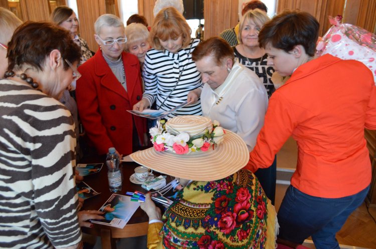 emiliakrakowska (6).jpg