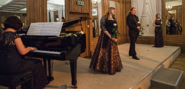 kc_vocaltrio (19).jpg