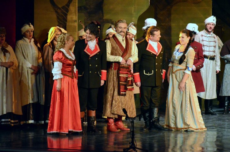 straszny opera9.jpg
