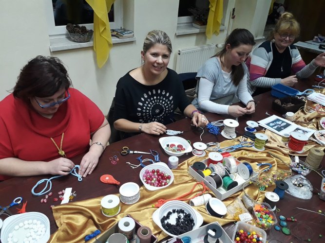 wariacje ze sznurkiem.. (10).jpg